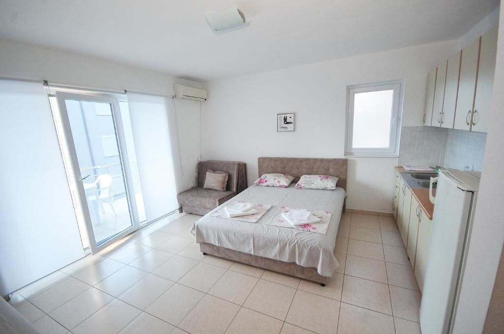Апартаменты Apartments Dado Добра-Вода